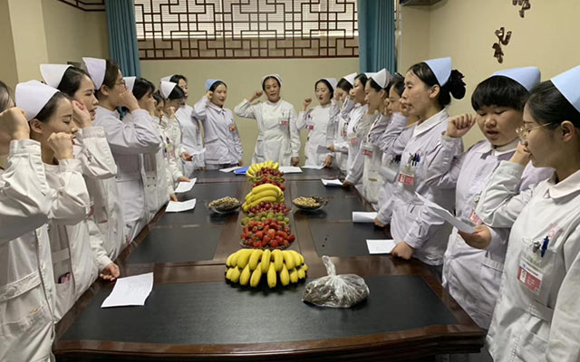 【5.12护士节】广发在线举办茶话会白衣天使受表彰(图2)